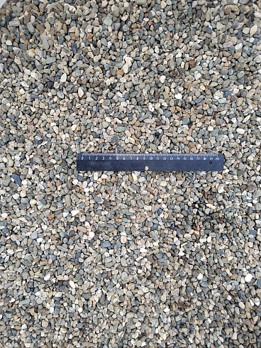 Kamenclub.ru: Галька речная окат (серая) фр.5-10 мм купить  в Мариуполе галька речная серая, серый, темно-серый, светло-серый, коричневый речная окатанная галька декоративная ландшатфная 5000 руб/т   фото КАМЕНЬ КЛУБ
