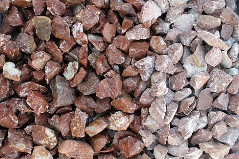 Kamenclub.ru: Мраморная крошка (щебень крошка розовый) фр. 20-40 мм.  купить в Мариуполе мрамор розовый, красный мраморная крошка декоративная 11000 руб/т   фото КАМЕНЬ КЛУБ