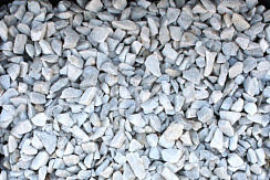 Kamenclub.ru: Мраморная крошка, щебень, цвет-белый, фр. 3-5 мм.  купить в Мариуполе мрамор белый молочный бежевый мрамор колотый 11500 руб/т   фото КАМЕНЬ КЛУБ
