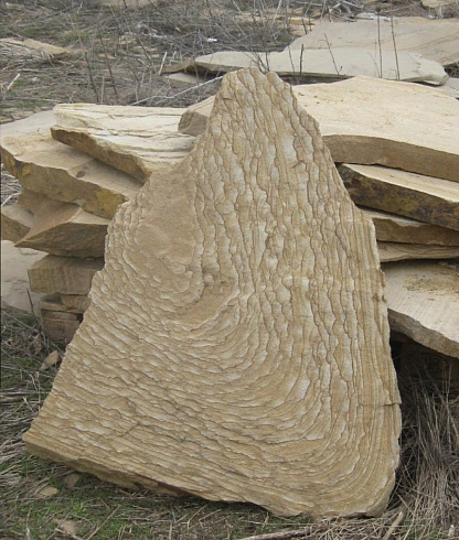 Kamenclub.ru: Форматный камень (плаха) пошаговая дорожка от 70-150 см (4 -12 см)  купить в Мариуполе плитняк  форматный плаха желтый песчаник 9 000 руб/т   фото КАМЕНЬ КЛУБ