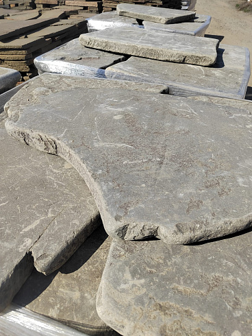 Kamenclub.ru: Песчаник галтованный для облицовки (фр. 2-5 см)  купить в Мариуполе песчник рыжий желтый серый песчаник окатанный речной 6 000 руб/т   фото КАМЕНЬ КЛУБ