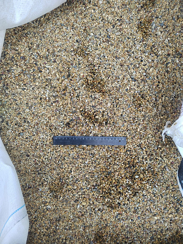 Галька речная окат (рыжая) фр.3-5 мм купить в Мариуполе 