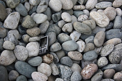 Kamenclub.ru: Галька речная окат (ассорти) фр. 50-100 мм. купить  в Мариуполе галька природная округлая серая белая черная серая коричневая синяя галька речная окатанная округлая 6200 руб/т   фото КАМЕНЬ КЛУБ