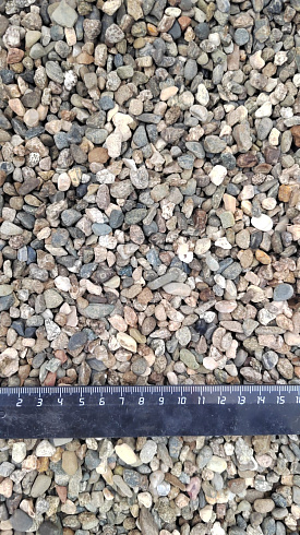 Kamenclub.ru: Галька речная окат (серая) фр.5-10 мм купить  в Мариуполе галька речная серая, серый, темно-серый, светло-серый, коричневый речная окатанная галька декоративная ландшатфная 5000 руб/т   фото КАМЕНЬ КЛУБ