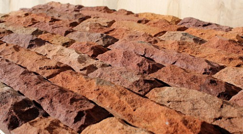 Kamenclub.ru: Песчаник (красный дракон) art PSK-5-03  купить в Мариуполе    3350 руб/кв.м   фото КАМЕНЬ КЛУБ