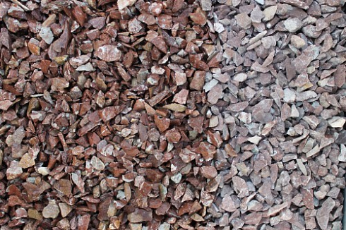 Kamenclub.ru: Мраморная крошка (щебень крошка розовый) фр. 10-20 мм.  купить в Мариуполе мрамор розовый, красный каменная декоративная крошка ландшафтная 11000 руб/т   фото КАМЕНЬ КЛУБ