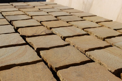 Kamenclub.ru: Песчаник брусчатка (Прага) art PSG-10-07  купить в Мариуполе    2600 руб/кв.м   фото КАМЕНЬ КЛУБ